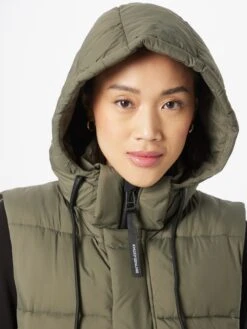 Khujo Bodywarmers Bodywarmer Tourin Dames Kaki 11 Khujo Bodywarmers Bodywarmer Tourin Dames Kaki -Khujo 09d59981ddc712ed014314c22f16da31