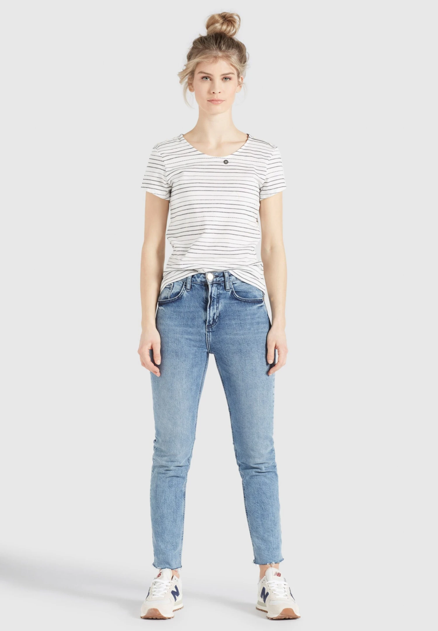 Khujo T-shirts Shirt Rafaela Dames Wit 5 Khujo T-shirts Shirt Rafaela Dames Wit - Afbeelding 3