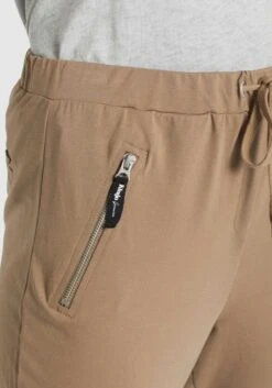 Khujo Sweatpants Tapered Broek Alenia Dames Lichtbruin 16 Khujo Sweatpants Tapered Broek Alenia Dames Lichtbruin -Khujo 3f97e8ff168e6ceab44f2ecc1e04ce43