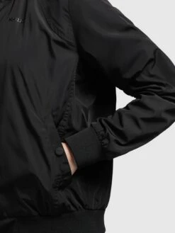 Khujo Tussenjassen Tussenjas Perse Dames Zwart -Khujo 4f8411b55f3b1e1c522eccc9265404e8