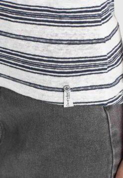 Khujo T-shirts Shirt MATAMA Dames Marine / Wit -Khujo 7d0781c23b99276cbdc5cda4a029bb26