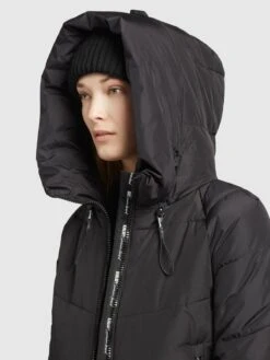 Khujo Winterjassen Winterjas Esila Dames Zwart -Khujo 8a318b75009ad630c233ff3401cf4b26