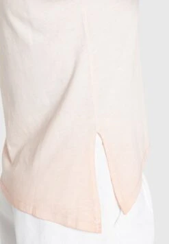 Khujo T-shirts Shirt Matama Dames Poederroze -Khujo 921d60f8e3ef7200e2345c66d496fbe9