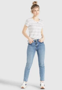 Khujo T-shirts Shirt Rafaela Dames Wit 15 Khujo T-shirts Shirt Rafaela Dames Wit -Khujo e8b83e49cd56b94be88e5c546ca48e89