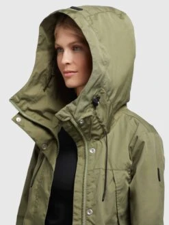 Khujo Parkas Tussenparka Aira Dames Olijfgroen -Khujo e9a5a662014722669acb6ce00299b97b