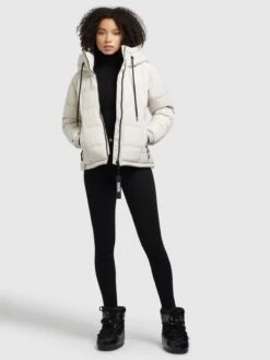 Khujo Winterjassen Winterjas Joilee Dames Offwhite 12 Khujo Winterjassen Winterjas Joilee Dames Offwhite -Khujo f3a2c3342bc962272306fa8b19d4a630